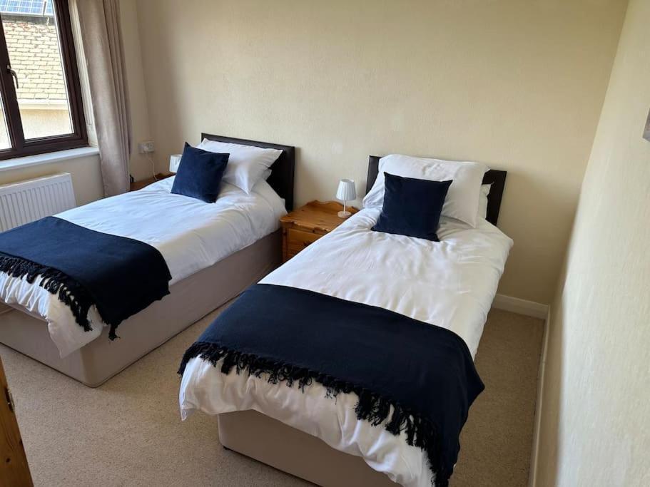 Offa'S Lodge Family Home Quiet Area With Sea Views Prestatyn Esterno foto